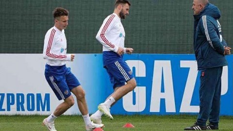 德国队8号球衣传奇落幕！托尼·克罗斯退役后的2026世预赛新篇章