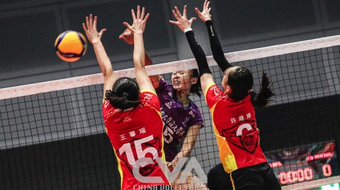 上海女排青春风暴横扫云南 全锦赛阵容调度显成效