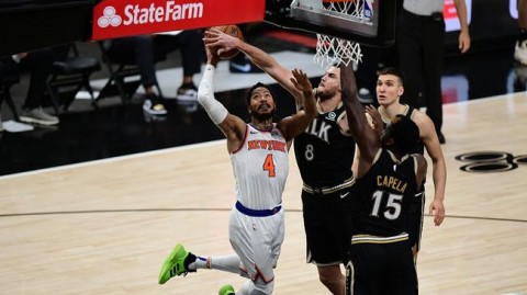 罗斯已退役库里仍在战：同龄玫瑰凋零与三分传奇