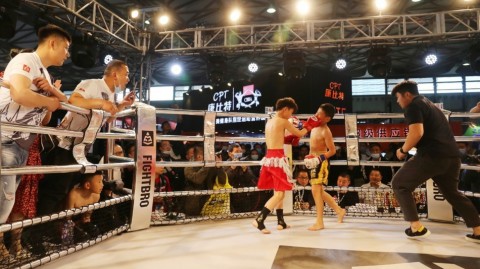 上海小将展英姿，拳台竞逐显精神——青少年格斗联赛热血纪实