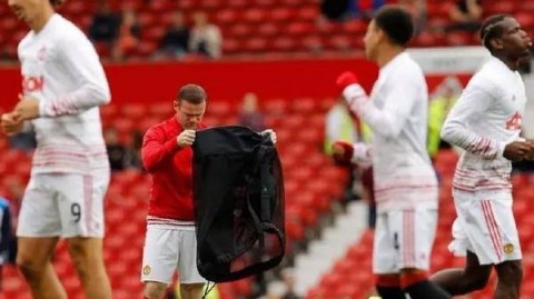 鲁尼VS瓦尔迪：一场没有主角的师徒对决